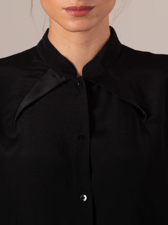 Black Buttoned Shirt